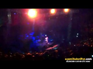 Cemil Çiçek'in Duman'ı Otelden Attırması