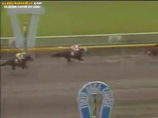 En Arkadan Gelip Birinci Olan Kısrağın Efsanevi Deparı