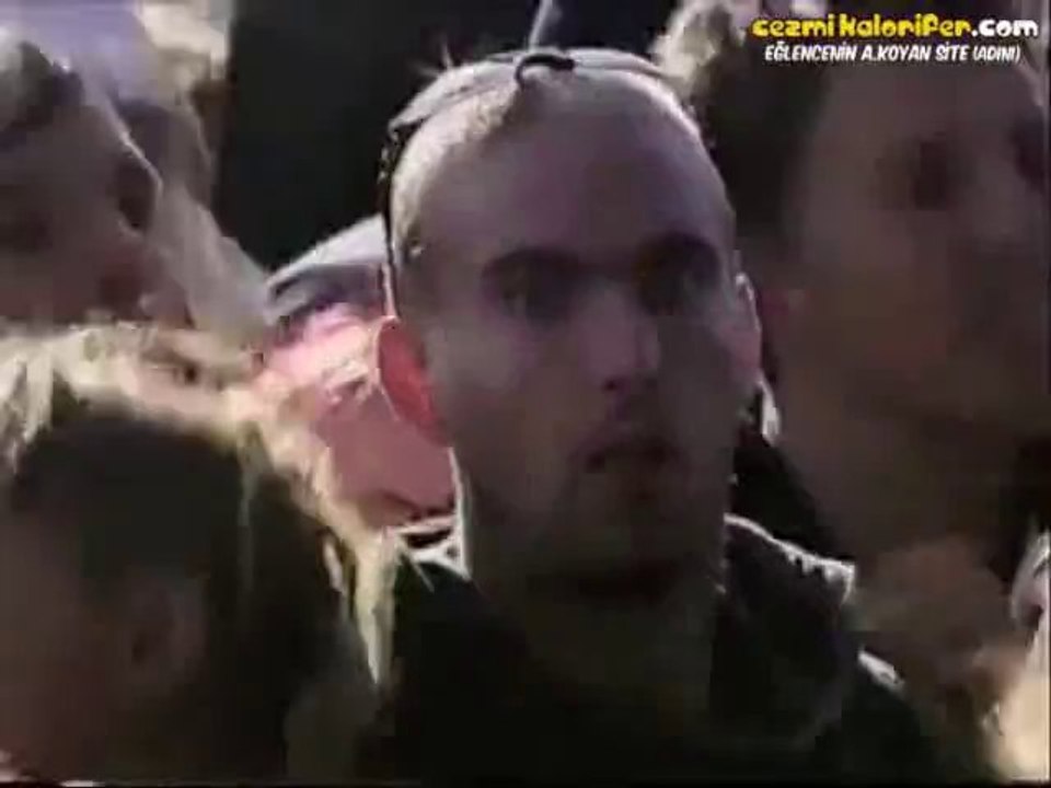 Konserde Mavi Ekran Veren Adam