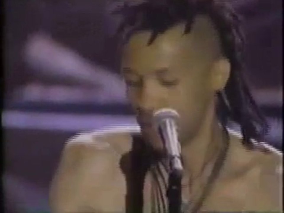 King's X Performing Jimi Hendrix's Manic Depression At Woodstock 94