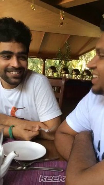 Nikhil Mathew & Nivas sings En Frienda Pola yaaru machan from Nanban