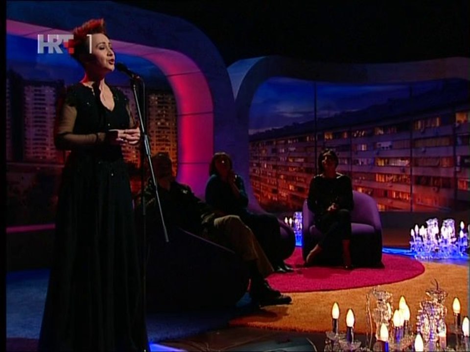 Amira Medunjanin - Emina