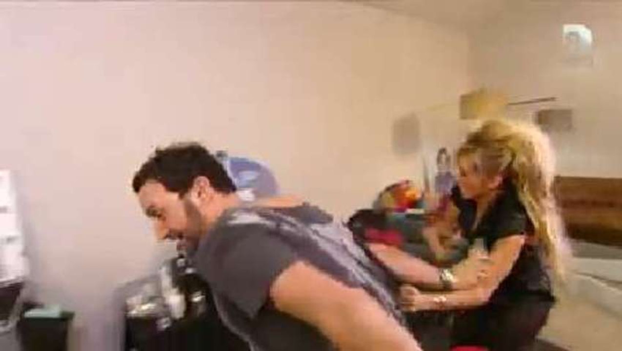 "Nouvelle Star" : Enora Malagré en vient aux mains avec Cyril Hanouna