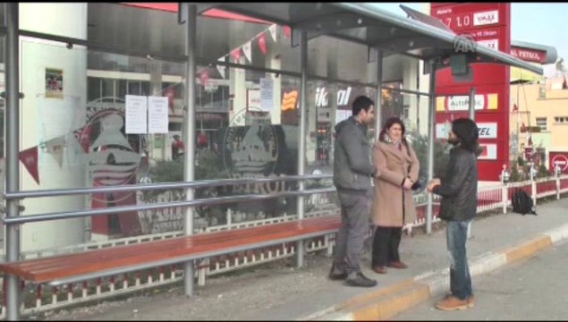 Müzikli otobüs durağı