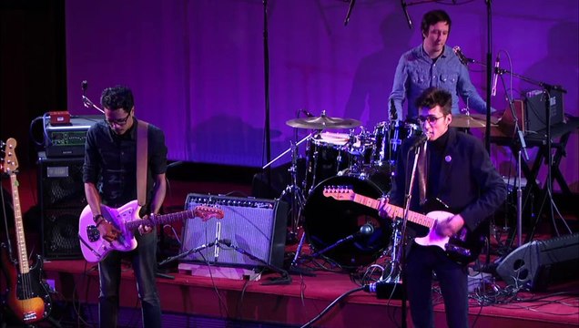 Radio Crochet Inter - Radio Elvis : La traversée