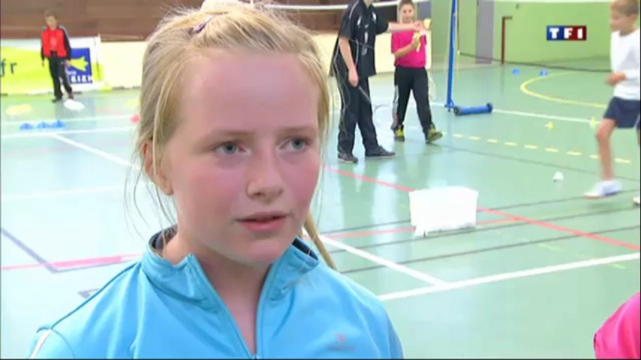 a_cote_chez_les_plus_jeunes_-_Vid_o_replay_d