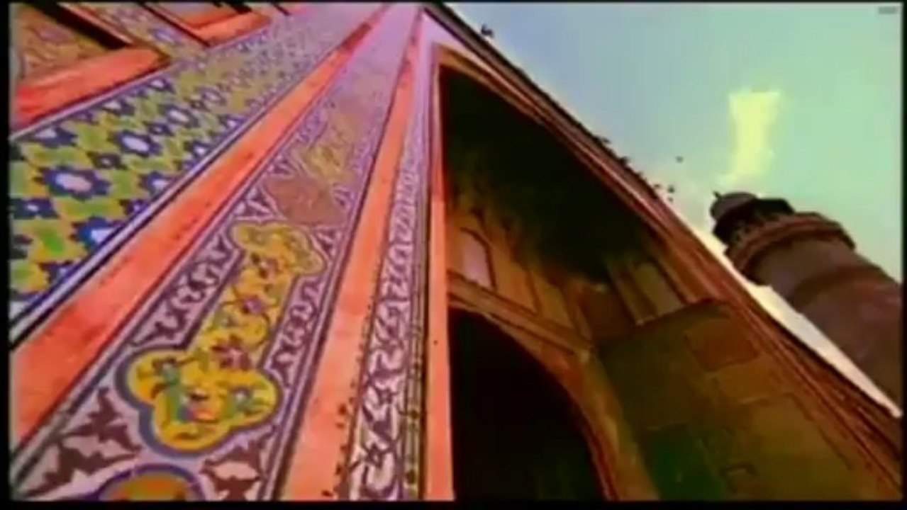 Pakistan National Anthem - With English subtitles