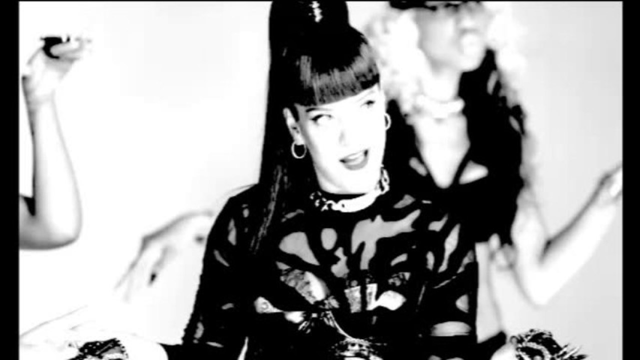 Lily allen - hard out here (cover) (rock version by elithewood)