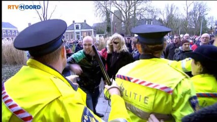 Veel onrust tijdens toespraak Kamp - RTV Noord