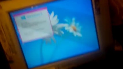 Vlog from my Q10 - showing the headless laptop hooked up, windows 8 being version 6.2, my dead compaq evo d310v, etc. (FRI, 17 JAN 2014)