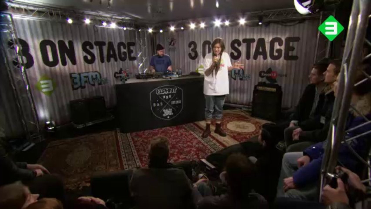 3OnStage-Elliphant
