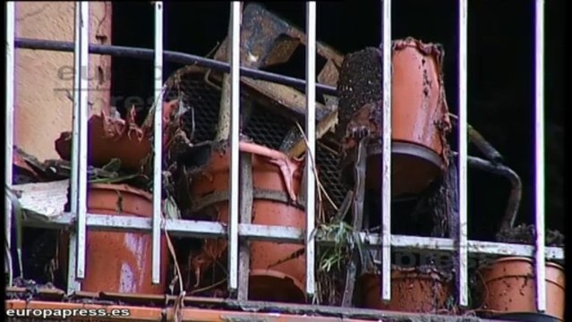 Mueren 2 personas en un incendio en Sant Adrià