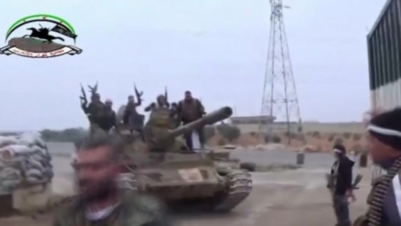 Syrian rebels push al Qaeda affiliate from Aleppo