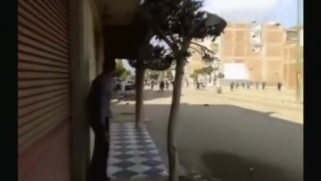 At least two protesters killed in clashes in Egypt