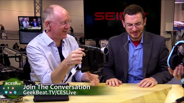 #CESlive: Velodynes Noise-Cancelling Headphones - GeekBeat Tips & Reviews