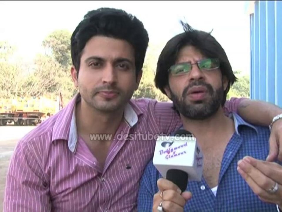 Sasural Simar  Ka on Location  doing lot of Masti & entertainment