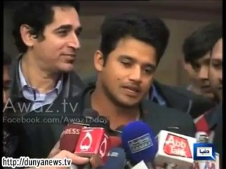 Misbah-ul Haq showed delight in giving coach Whatmore a happy farewell - YouTube [360p]
