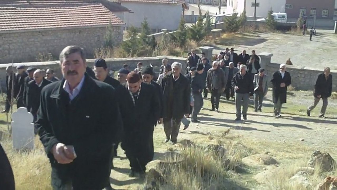 MAZARLIK GİRİŞ