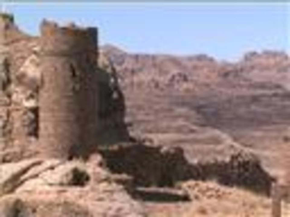 حصن ثلاء التاريخي في صنعاء