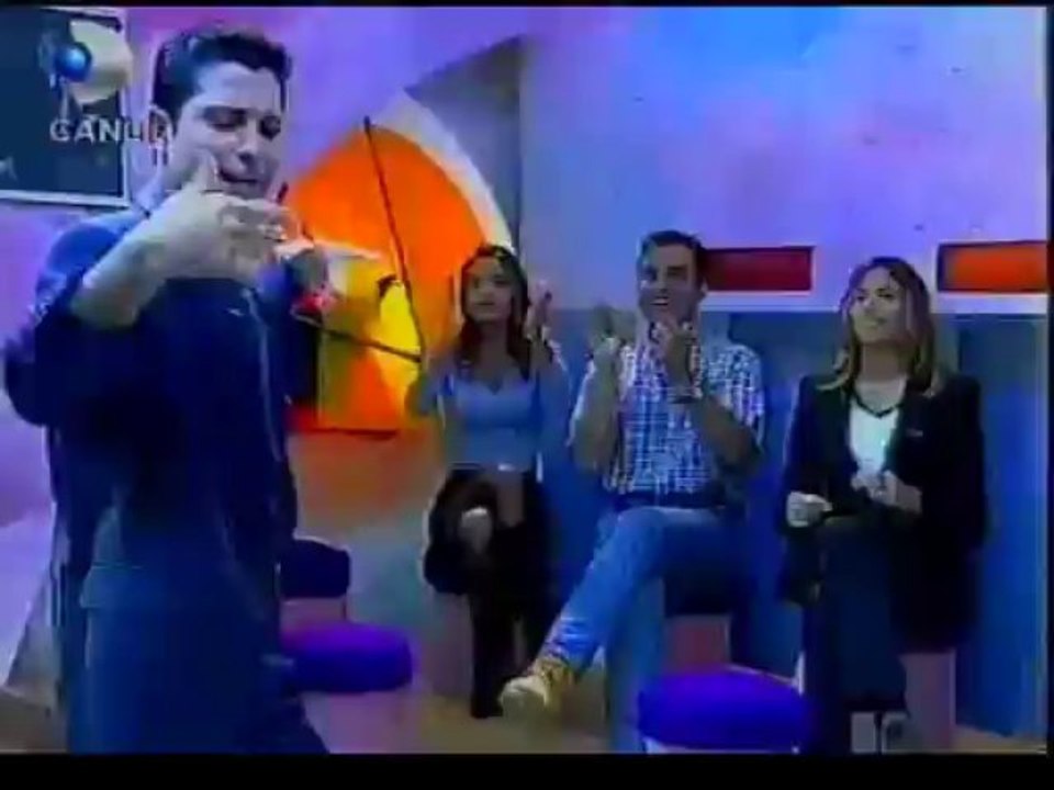 Atilla Tas - KIRMIZILIM video NOSTALJI kanal d