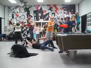 Tommy Lee - Harlem Shake