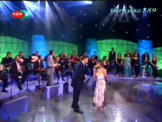 Coşkun AÇIKGÖZ*Meltem SEYFELİOĞLU-Her Şeyinle Güzelsin Gönüllerde Gezersin