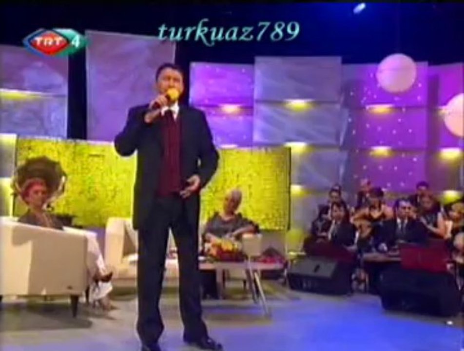 Coşkun AÇIKGÖZ-Gittin De Bıraktın Beni Aylarca Kederde