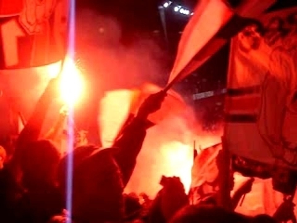 Ambiance V.A Psg-Derry 06