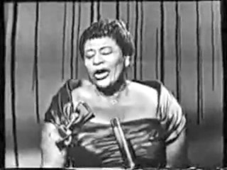 Ella Fitzgerald & Oscar Peterson Trio - Stomping At The Savoy (GB 1961)