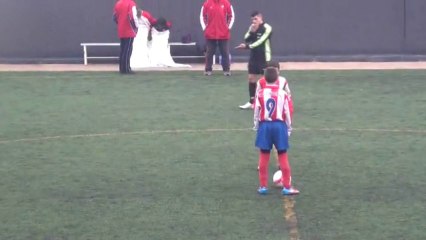 ECF PERFORMANCE ALEVIN “B“ vs C.D. TRINIDAD "A"