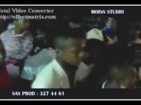 Bangoi Kouni en live et Yemkavavo Moussa Presente Twarab - asna - moimbo - nouveau 2013