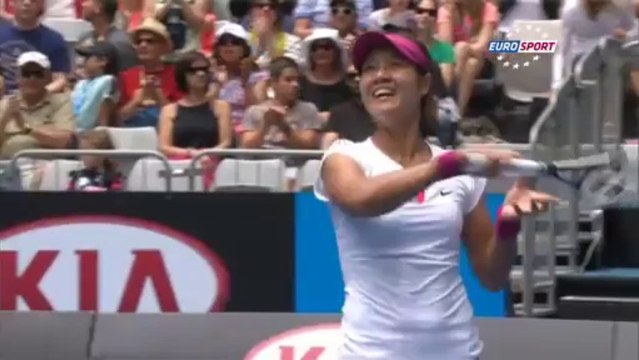 Avustralya Açık : Hlts Makarova v Na Li