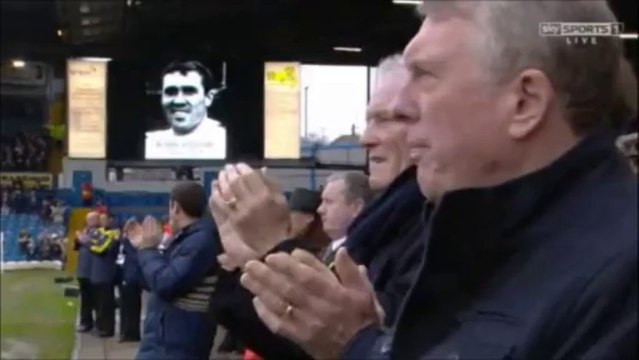Bobby Collins remembered at Elland Road #LUFC