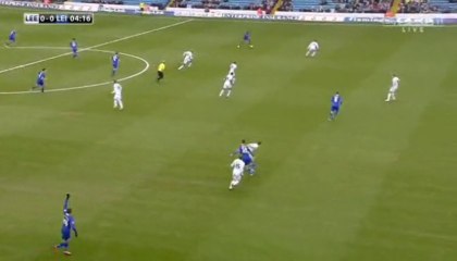 David Nugent challenge on Jason Pearce #LUFC