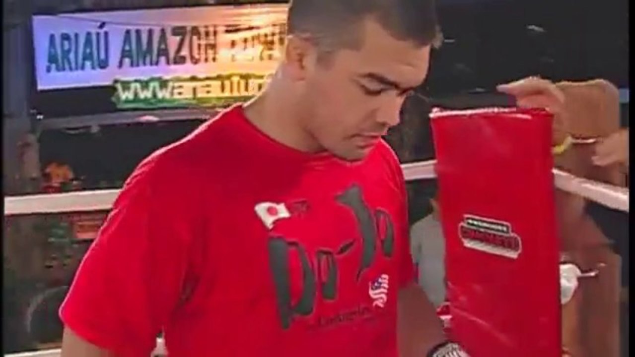 Lyoto Machida VS Stephan Bonnar