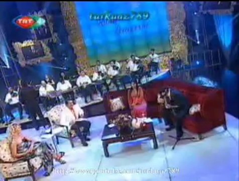 Coşkun SABAH-Ne Mektup Geliyor Ne Haber Senden (Gözlerin Doğuyor Gecelerime)