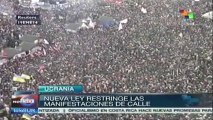 Repudian ucranianos ley que prohíbe las manifestaciones en la calle