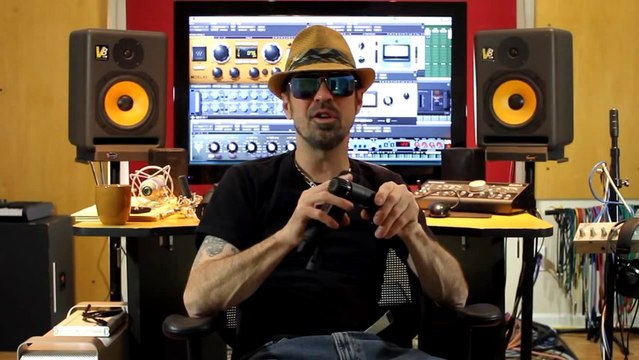 Shure SM57 Instrument-Vocal Mic - Cardioid Dynamic Microphone