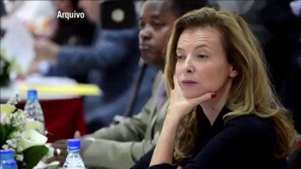 Primeira-dama francesa deixa hospital