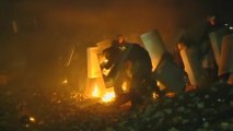 Riot police in flames, amid clashes in Kiev