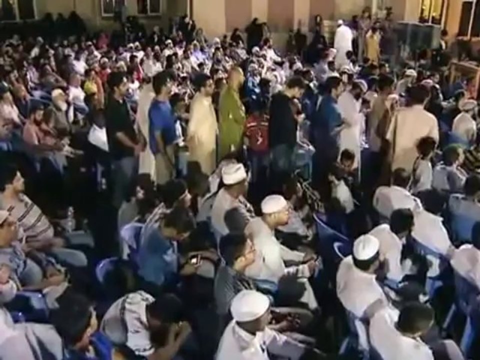Does a Working Woman Contribute to the Family, short clip  by Mufti Menk