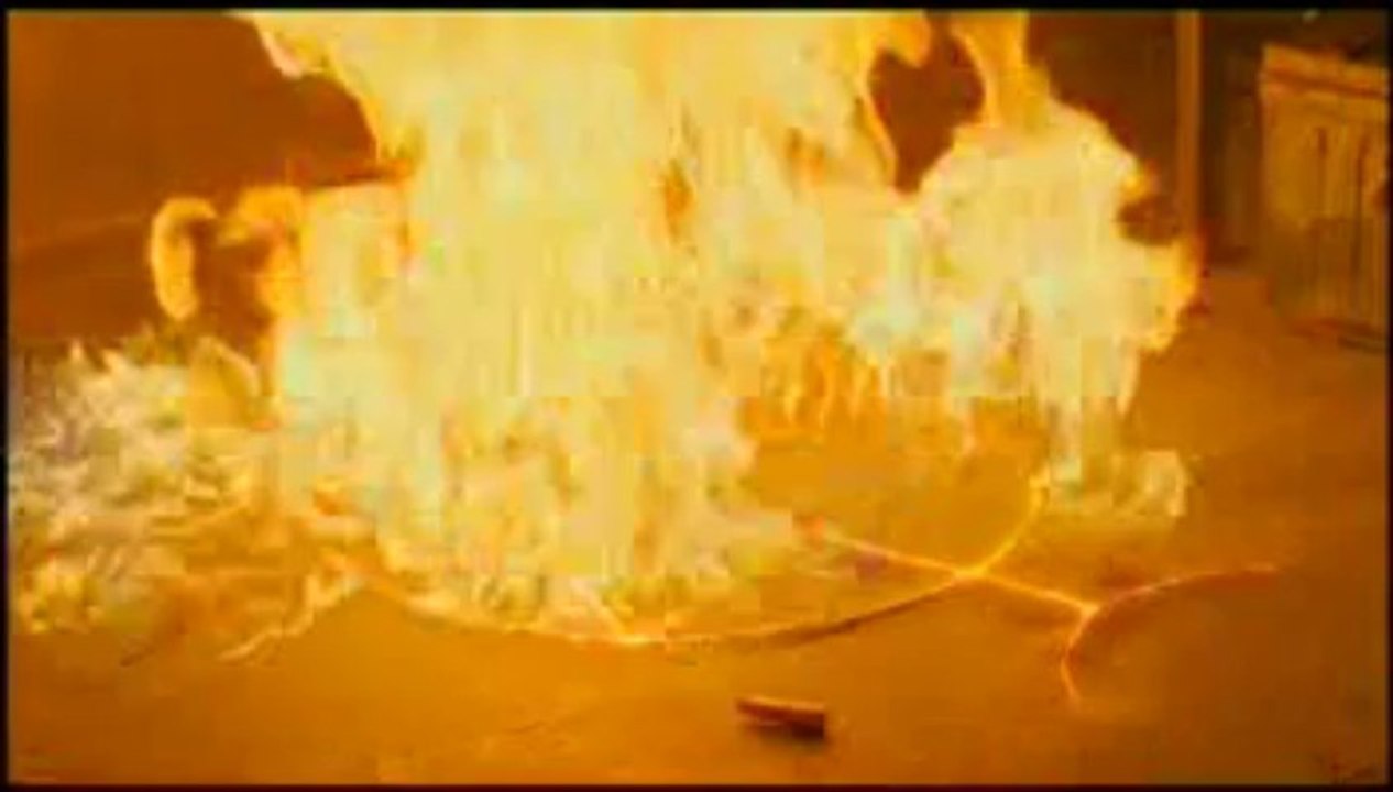Maléfique (2003) - Trailer