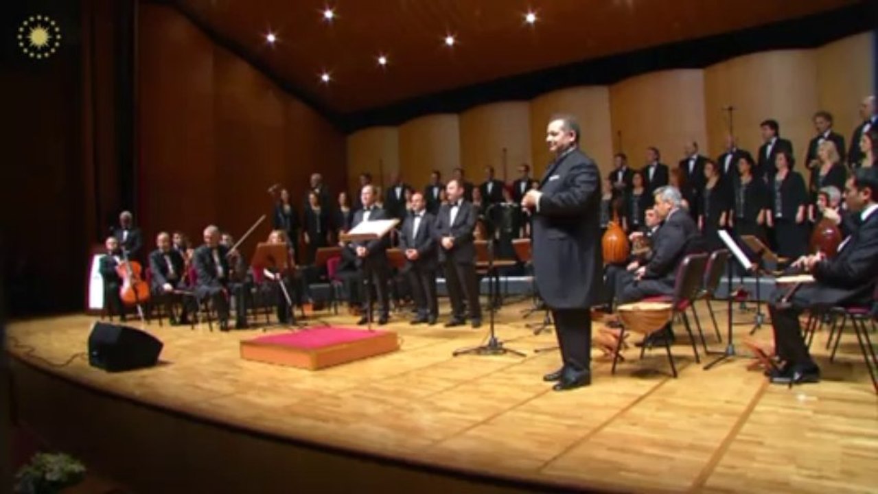Cumhurbaşkanı Gül, Cumhurbaşkanlığı Klasik Türk Müziği Korosu Konserini İzledi