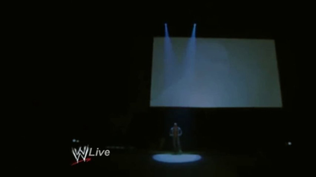 BATISTA Returns To WWE RAW January 20th 2014!!!