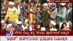 TV9 Breaking: CM Arvind Kejriwal Protests Against Delhi Police  Outside Rail Bhawan