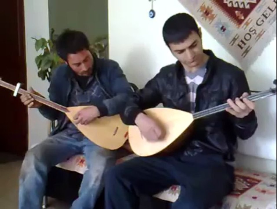 HÜSEYİN ÖĞRETMEN & HÜSEYİN KESKİN Divane günlüm benim