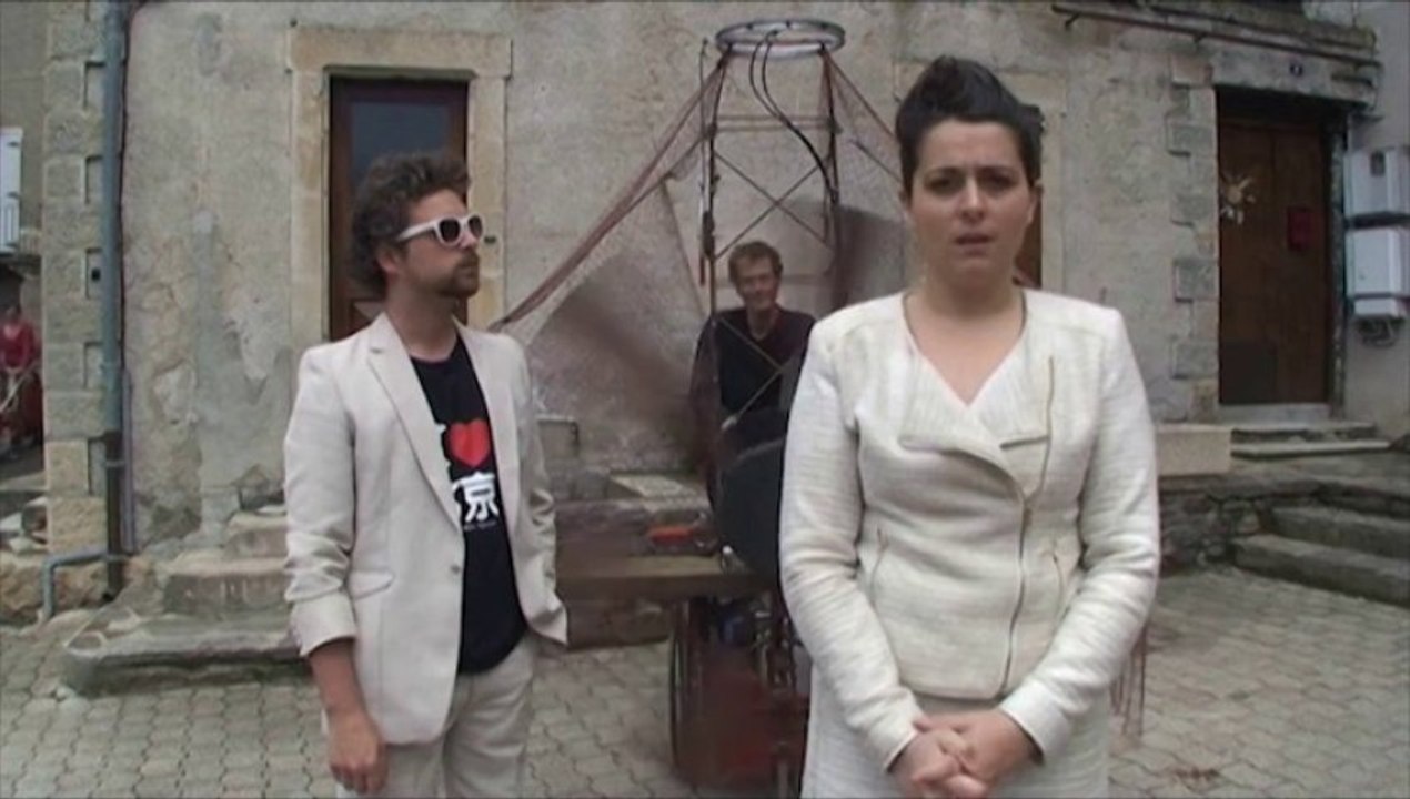 Arts de la Rue - Sortie de Chantier - Cie Gérard Gérard - Tempête