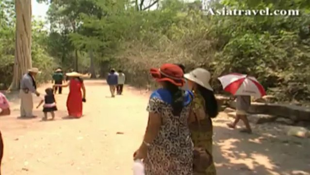 Angkor Wat, Cambodia by Asiatravel.com