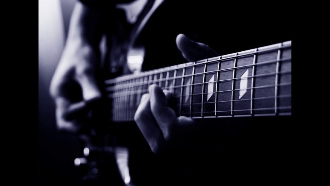 ARRANJO -_MetallicA - Nothing Else Matters (4 de cordas)