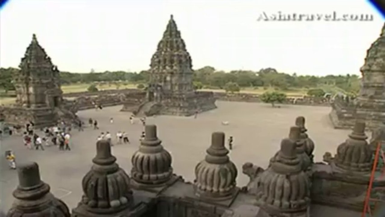 Prambanan Temple, Java by Asiatravel.com
